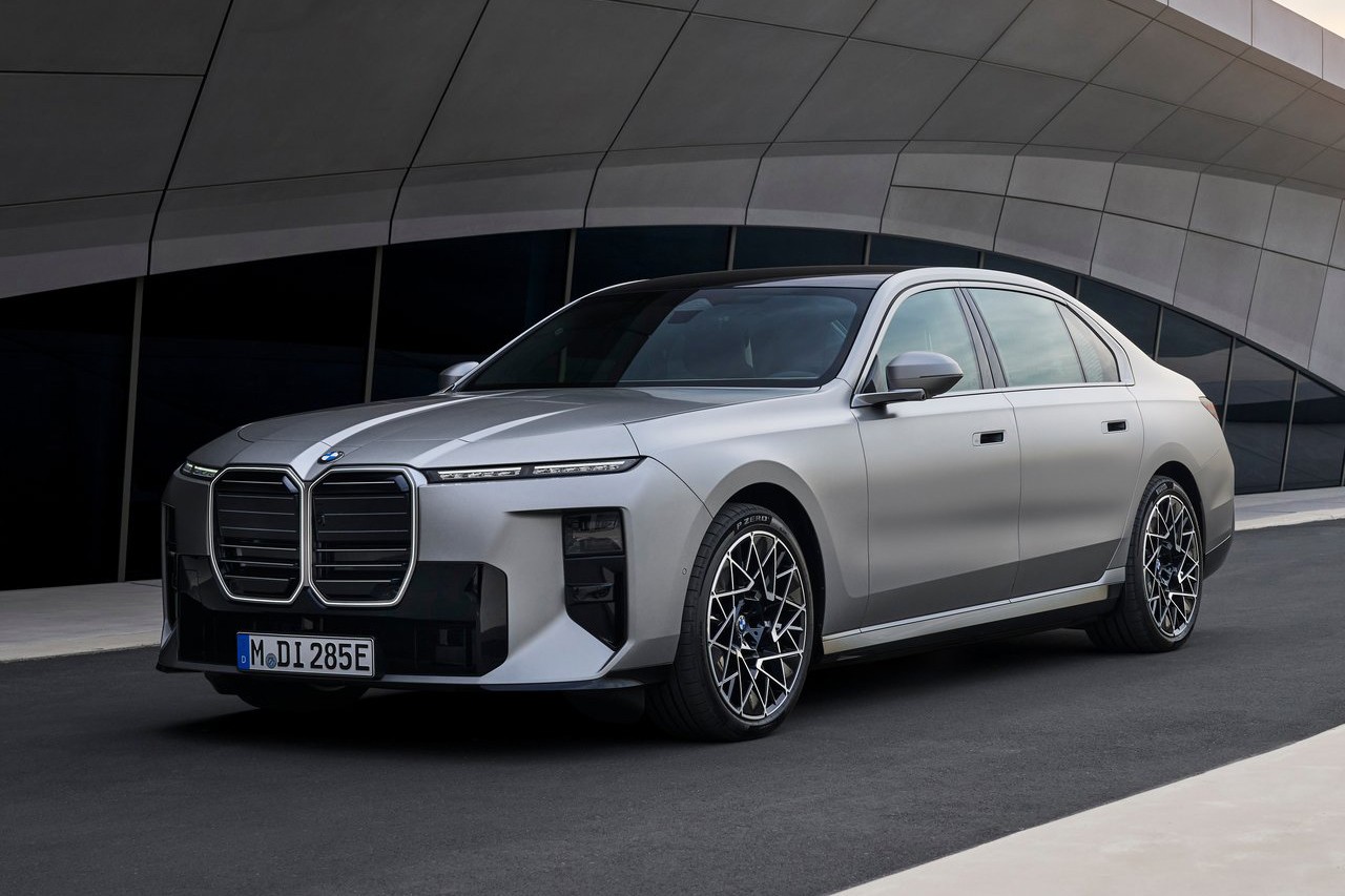 미래를 앞당긴 럭셔리" BMW, 7시리즈 및 i7 부분변경 공개 < 뉴 모빌리티 < 모빌리티 < 기사본문 - M포스트