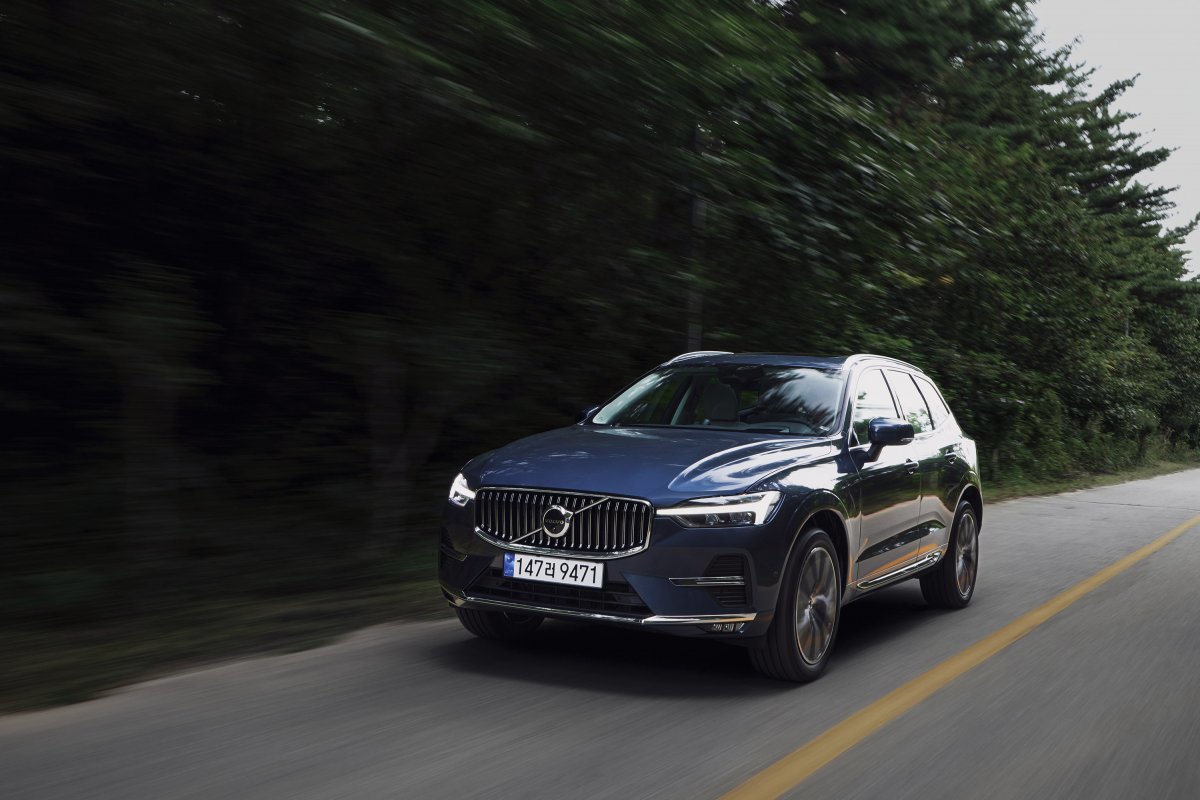 중형 SUV 'XC60' 돌풍에 볼보차 9월 수입차 3위 등극｜동아일보